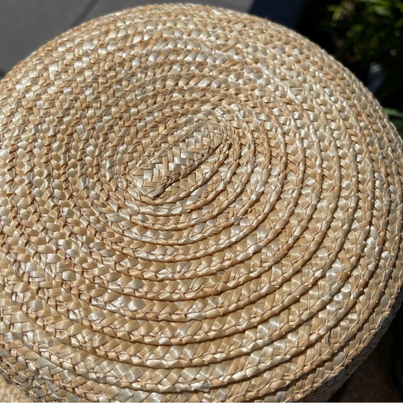 ?Size M/L Limited Edition Designer Straw Sun Hat with Artificial Flowers – Only main image 7